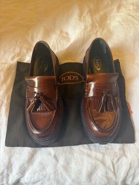 TOD'S Women’s Brown Leather Tassel Loafers